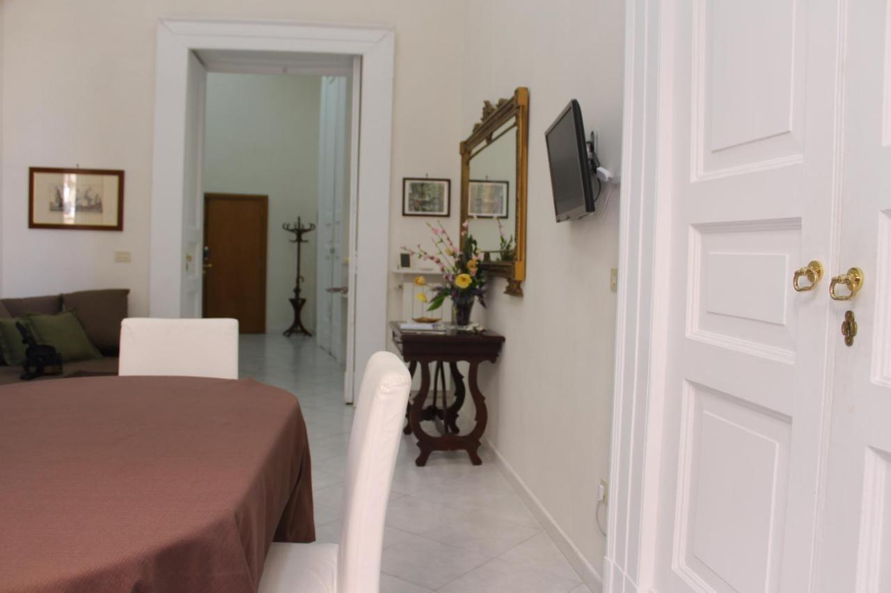 B&B Ma.Li. Nápoly Kültér fotó